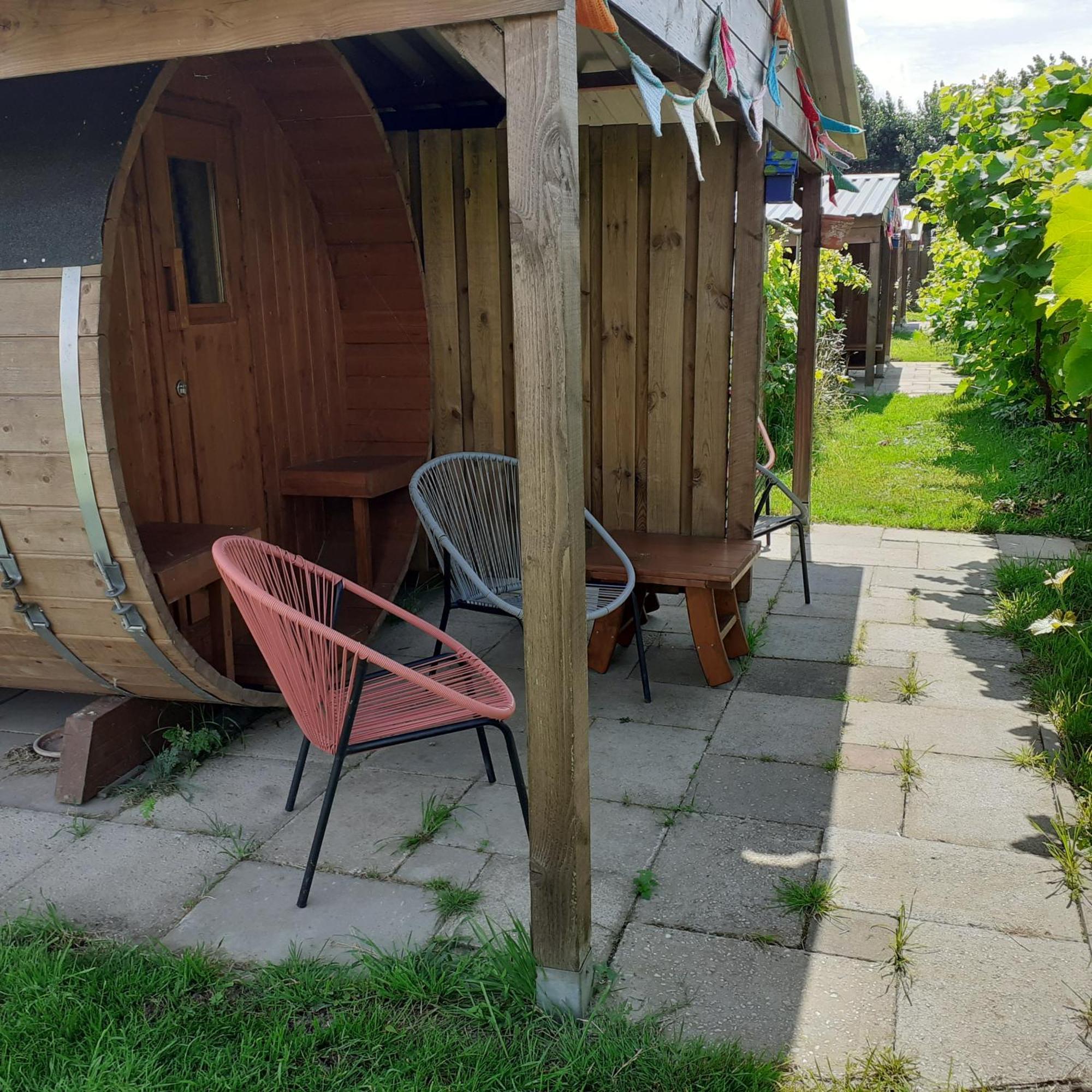 Wijndomein De Vier Ambachten -Overnachten In De Wijngaard Simonshaven Exterior foto